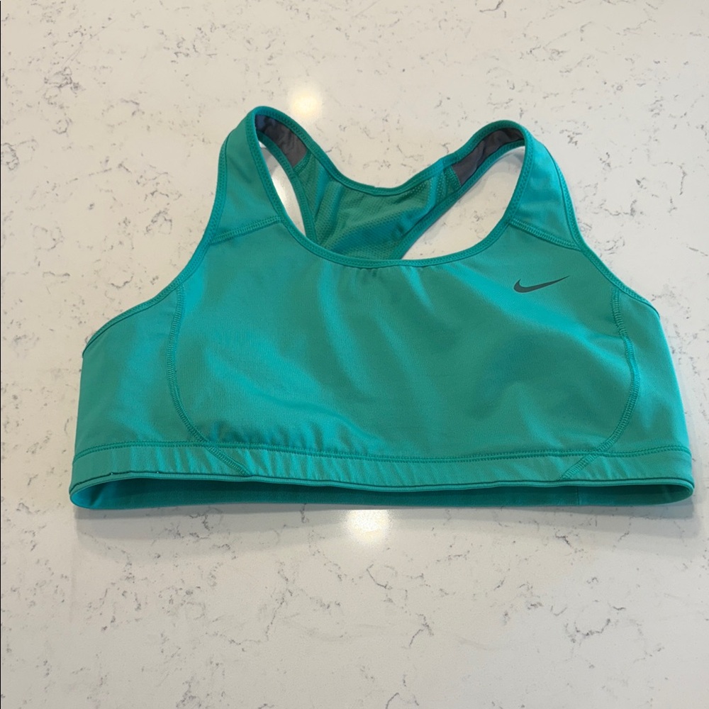 Nike Women's Vibrant Teal Sports Bra
